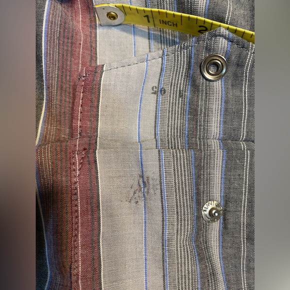 Wrangler button snap single stitch X-long tails.  Size 18. - Picture 6 of 10